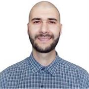 Professeur d’informatique expérimenté, titulaire d’un Master reconnu par WES et du DALF C1, auteur de cours sur Udemy et YouTube.