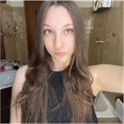 Laureanda in Scienze politiche, offro lezioni principalmente di lingue ma disposta anche a spaziare su altro