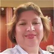 Profesional en Administración con 30 años de experiencia, asesora a emprendedores y pequeños empresarios en temas empresariales