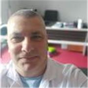 Le massothérapeute offre des conseils physiques pour favoriser le bien-être.