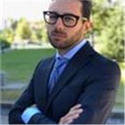 Laureato Magistrale in Finanza per insegnare Italiano
