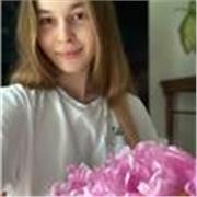 English for adults and kids. Work experience in private English lessons in Milan for 1 year.