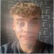 Third-Year University of Glasgow Student Who Offers National 5 and Higher Maths & Chemistry Tutoring in Glasgow