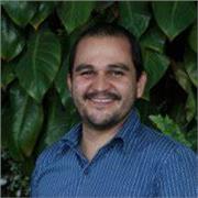 Profesor de Química a nivel de bachillerato y de Química orgánica y general a nivel Universitario