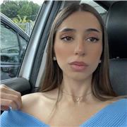 Profesora de apoyo escolar desde primero de primaria hasta cuarto de la eso. Ayuda en cualquier tipo de materia