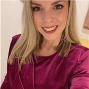 Profesora de educación infantil y cocinera. Busco dar clases a alumnos de primaria e instituto (ESO). Y cocina a cualquier persona interesada en aprender