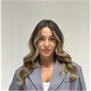 Compagna di studio paziente e motivante per scuole elementari e medie