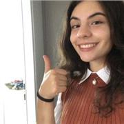 Diplomata ad un liceo scientifico che ha vissuto un anno in Irlanda, offre lezioni di inglese disponendo di certificato C1