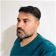 Profesor de Comunicación Social, Marketing Digital y Oratoria