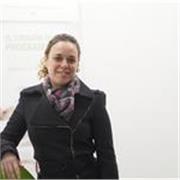 Profesora de lengua Castellana y Literatura se ofrece para dar clases de estás materias. Aprendizaje fácil y divertida