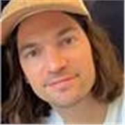 Docente di Italiano L2 a Milano | Lezioni personalizzate per adulti e studenti di lingua e cultura contemporanea