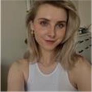 Absolwentka studiów wydziału chemii z tytułem magistra, prowadzę korepetycje dla dzieci, a także doraźnie pomagam w nauce