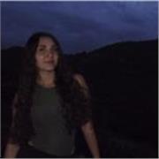 Sono una giovane studentessa che vuole mettersi in gioco provando ad insegnare l’inglese, lingua che amo , ai bambini di asilo/ele