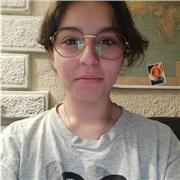 Prof a domicile de 16ans pour niveau collège et primaire motivée !