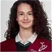 Graduada en Bachillerato de Ciencias de la Salud, con Matrícula de Honor