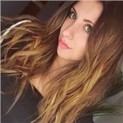 Soy una chica graduada en turismo con experiencia dando clases a niños y adolescentes desde hace 2 años y medio. Ofrezco clases de todas las asignaturas aunque mi espe son los idiomas y asignaturas de ciencias sociales ( geográfica, historia, literatura e