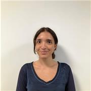 Laureata in lettere moderne impartisce lezioni di latino, italiano grammatica e letteratura, storia, per ragazzi delle scuole medie e del liceo. Possibilità di aiutare anche studenti universitari nella preparazione di esami di laurea in ambito umanistico.