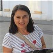 French as a second language teacher for adults with classroom and online experience