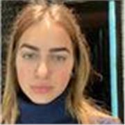 Sono una studentessa ventenne di Economia in Bocconi, mi propongo come insegnante di matematica, fisica, italiano