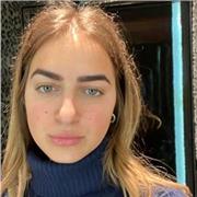 Sono una studentessa ventenne di Economia in Bocconi, mi propongo come insegnante di matematica, fisica, italiano