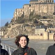 Étudiante en Master d'histoire à l'Université de La Sorbonne, je propose de faire du soutien scolaire de la primaire au lycée.