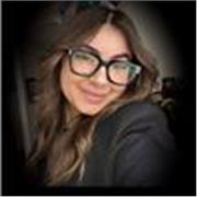 Mi chiamo Angelica e sono una studentessa di 21 anni per aiutare i bambini delle elementari e medie con i compiti a casa