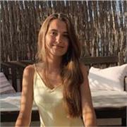 Estudiante universitaria con el nivel de Advanced (C1) con experiencia dando clases particulares a adolescentes y niños en inglés