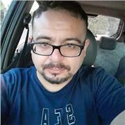 Profesor de tenis de mesa , tengo el curso ittf nivel 1 y especialista en entrenamiento deportivo, aparte ya con experiencia