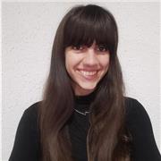 Estudiante de Psicologia que puede impartir classes de diversas asignaturas (matemáticas, biologia, castellano/catalán, psicología...). No dudes en contactar