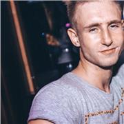 Experienced guitar teacher and mentor offering 1-1 lessons for all abilities!