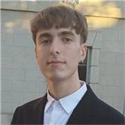 Estudiante preuniversitario con matrícula de honor en Bachillerato de Ciencias y Tecnología. Flexibilidad de asignaturas.