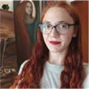 Profesora de arte imparte clases de pintura y/o dibujo