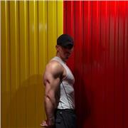 Transforme ton corps, booste ta confiance, coaching en ligne personnalisé.