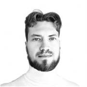 English tutor focused on conversational English, helping adults in Poland build confidence and fluency through natural communicati