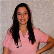 Soy una persona empática con capacidad de transmitir de forma clara conocimientos, que le apasiona la docencia