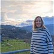 Soy educadora infantil y además cuento con un buen nivel de inglés. Me gustaría dar clases de apoyo a alumnos de primaria.