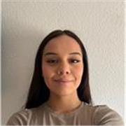 Profesora de matemáticas de niños de hasta 12 años 