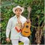 Guitarra inicial y/o Jarana en el Son Jarocho con Arpa