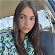 Diplômée d’un Bac Pro dans la gestion administration, je souhaites vous aidez dans vos différents matières.