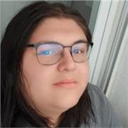 Soy apasionado y me gusta encontrar la manera de enseñar particular de cada alumno.