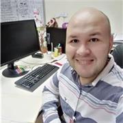 INGENIERO QUIMICO, QUE IMPARTE CLASES A NIÑOS Y ADOLESCENTES PARA QUE LOGREN ALCANZAR SUS METAS