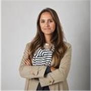 Ofrezco clases de apoyo y refuerzo escolar adaptadas al ritmo y necesidades de cada alumno/a. Imparto lengua castellana, catalán