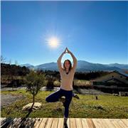 Professeure de yoga certifiée pour les plus jeunes aux plus âgés