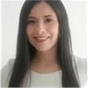 Profesora de lettering y caligrafía para adultos y niños