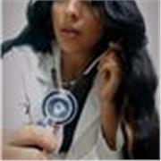 Especialista apasionado en enseñar medicina general a los primeros años de la carrera 