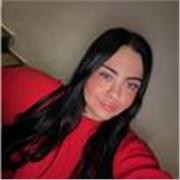 alegre, responsable, enseñar, ordenada, aplicada, divertida y todas las materias que haga necesario dar. 