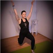 Ich biete Fitnesstraining online an. Hiit- Training, Body & Mind- Training, Yoga, Funktional- Training, Stretching