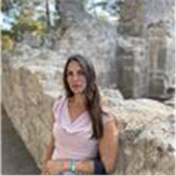 María
