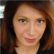 Insegnante madre lingua spagnolo, con 25 anni di esperienza.