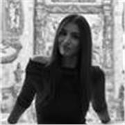 Profesora titulada en Periodismo y Comunicación audiovisual. Tengo años de experiencia en distintas ramas y doy clases online.